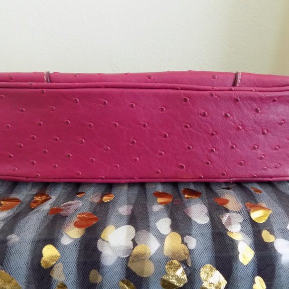 Fushsia Vinyl Purse - Picture 8 of 8